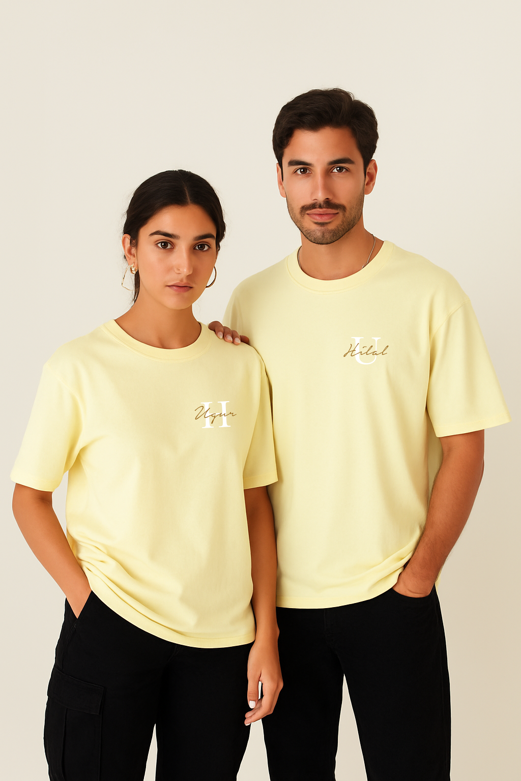 2x Partner T-Shirt´s "Butter Lemon Gelb" mit Wunschbuchstaben & Namen