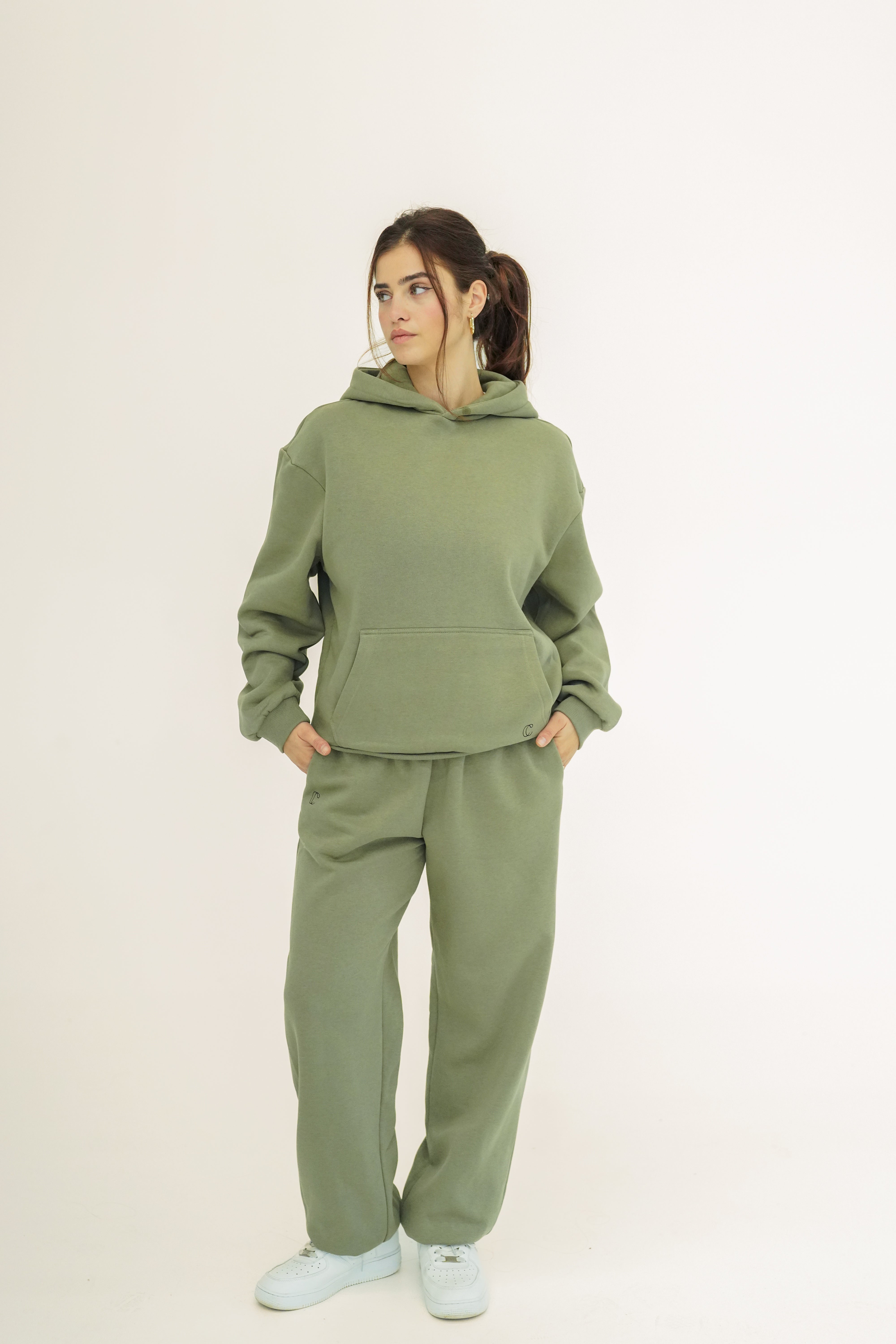 Fluffy Damen Jogginganzug Olive