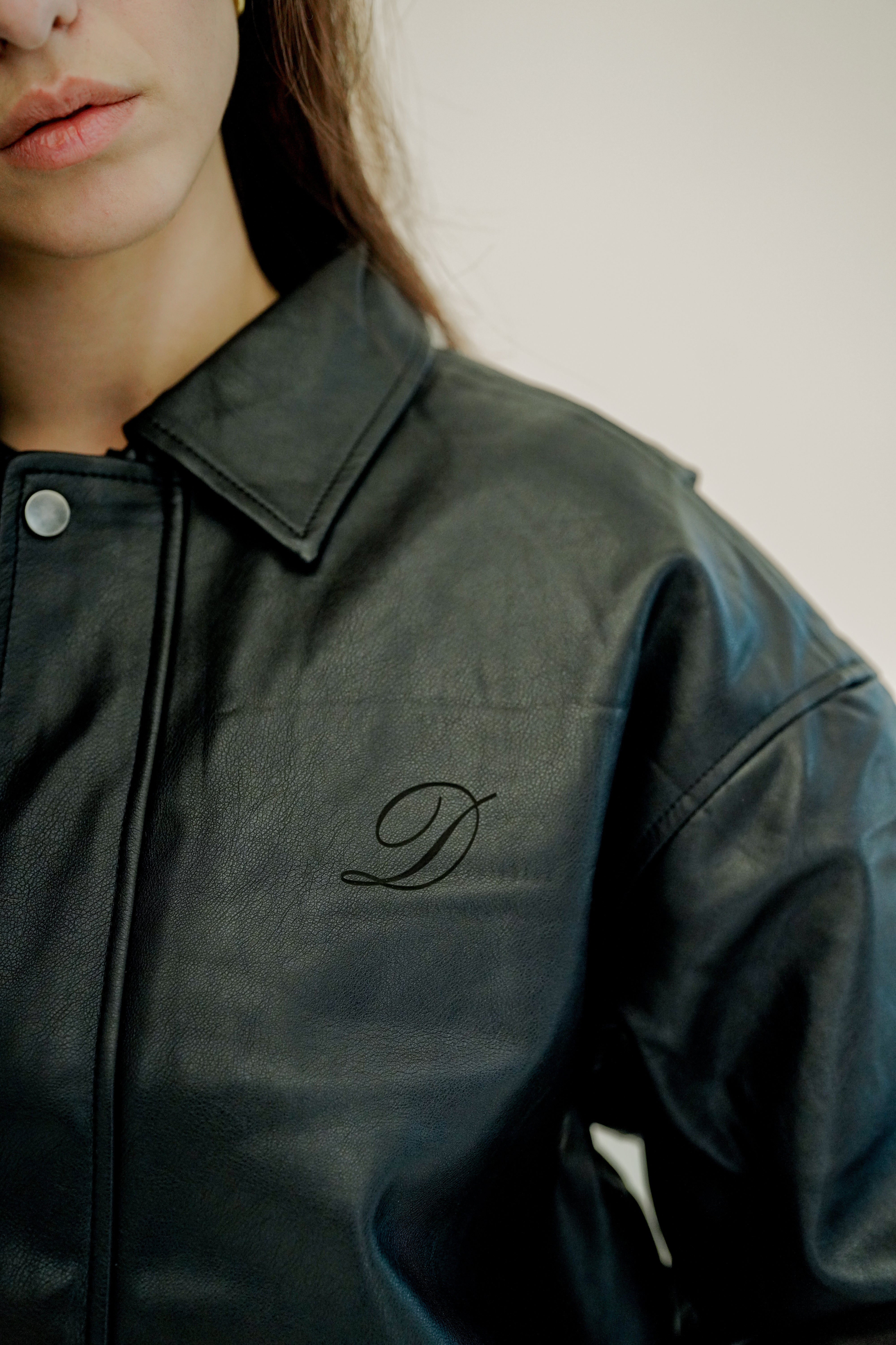 Damen Vintage Lederjacke mit Wunschbuchstaben