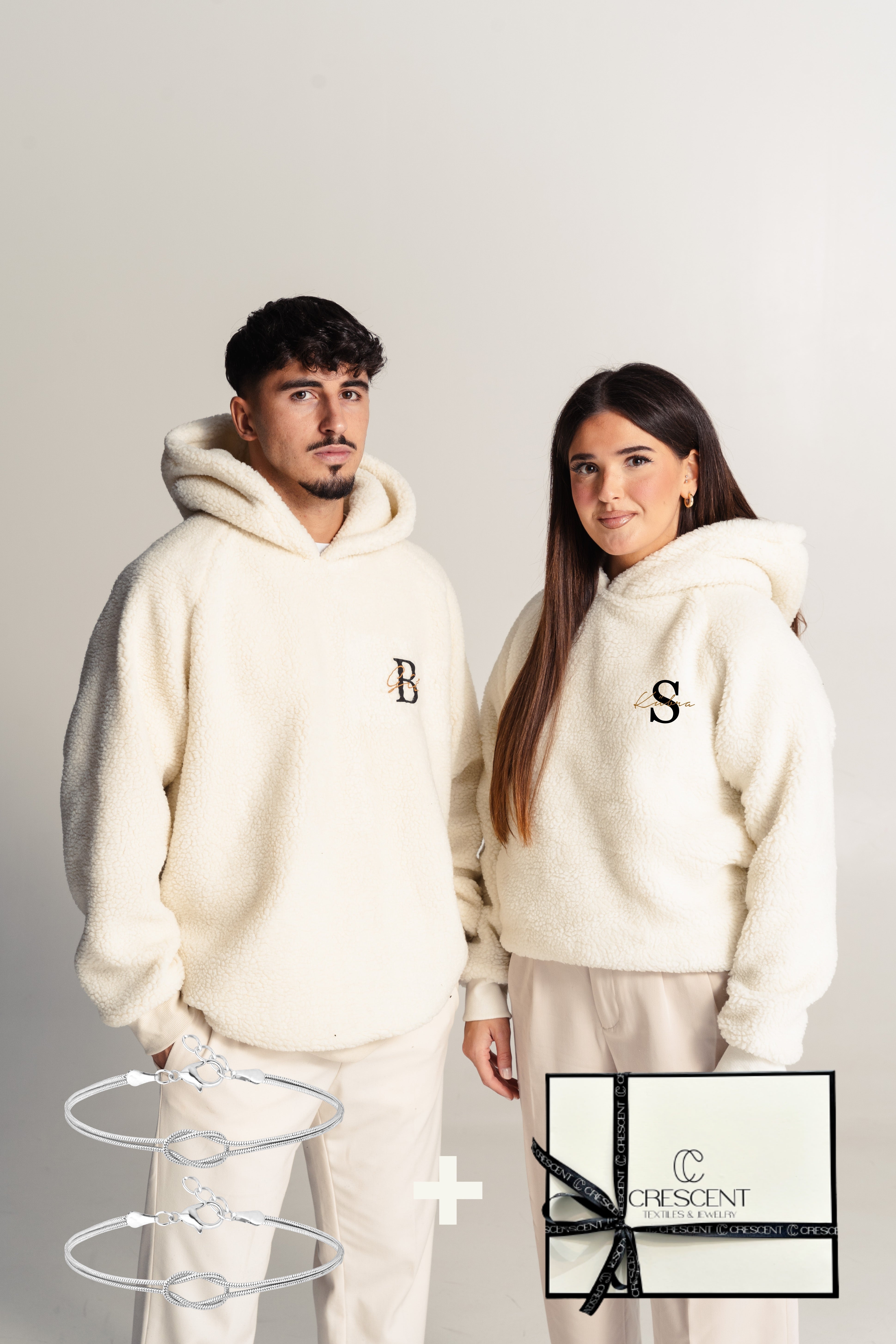 Limited Edition Teddy Hoodie Bundle - Partner Armbänder & Geschenkbox