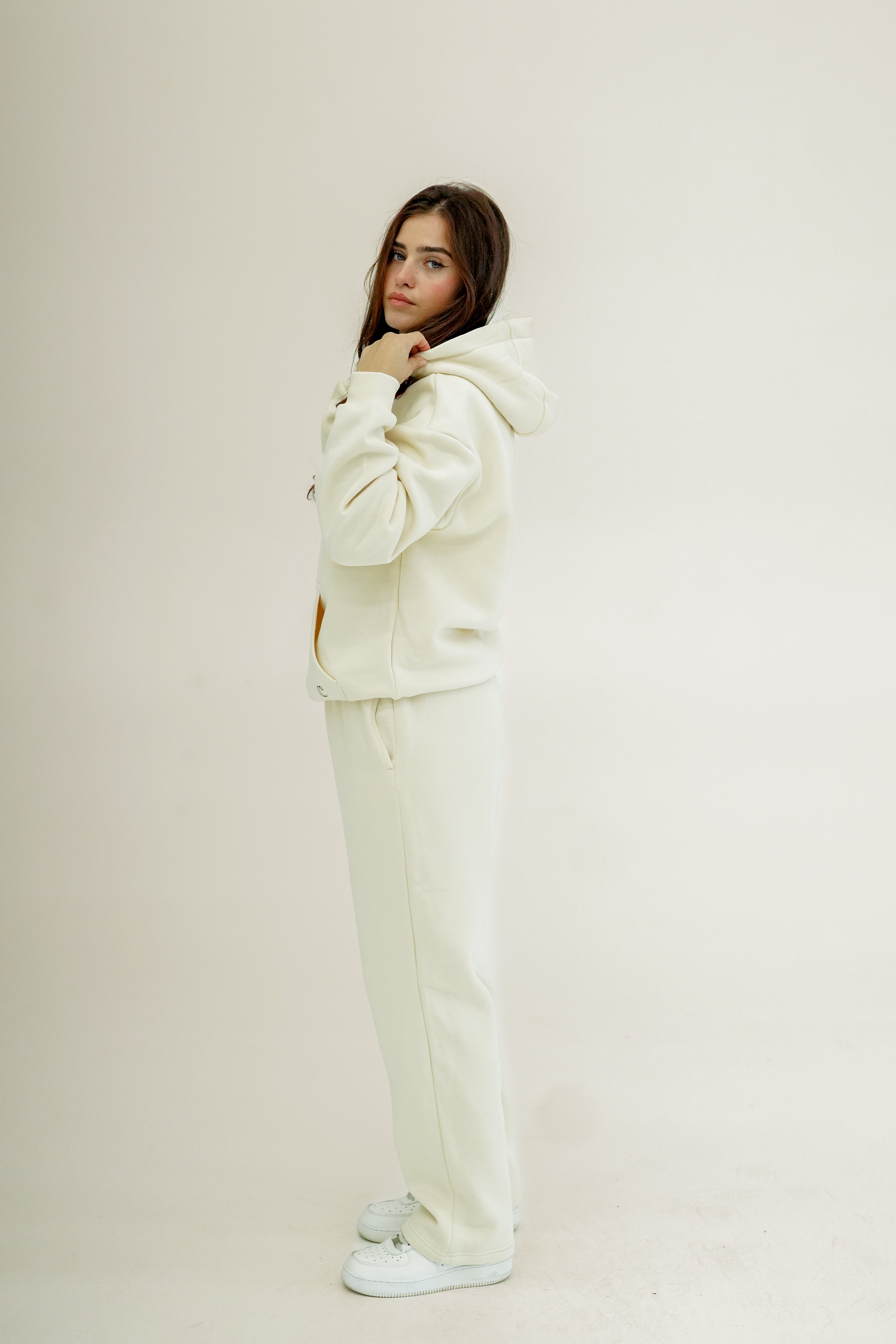 Fluffy Damen Jogginganzug Creme