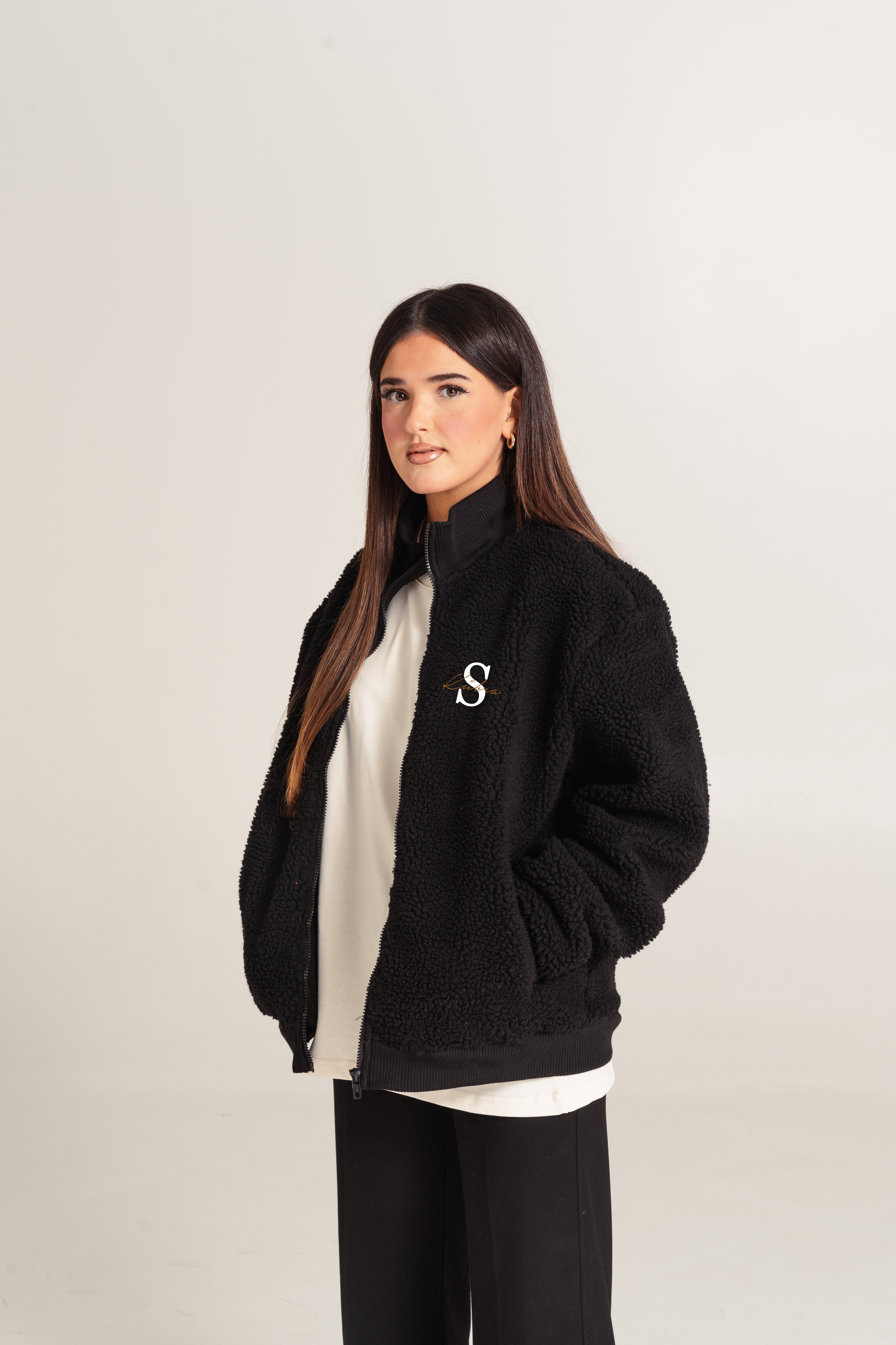 Bae Damen Teddy Fluffy Jacke mit Wunschbuchstaben & Namen